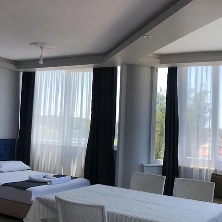 Adil'S Houses فندق مبيت وإفطار